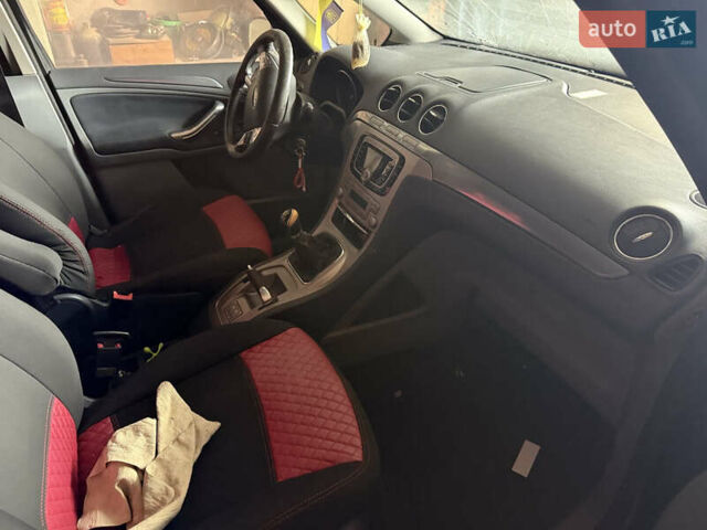 Синий Форд Галакси, объемом двигателя 2 л и пробегом 250 тыс. км за 4000 $, фото 1 на Automoto.ua