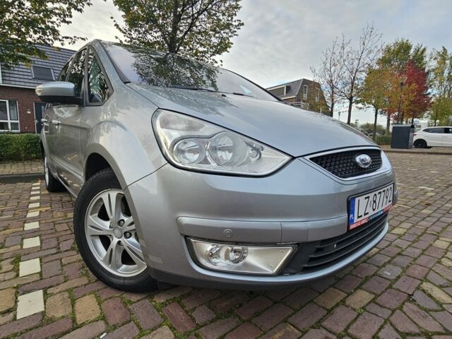 Синий Форд Галакси, объемом двигателя 1.8 л и пробегом 234 тыс. км за 7000 $, фото 2 на Automoto.ua