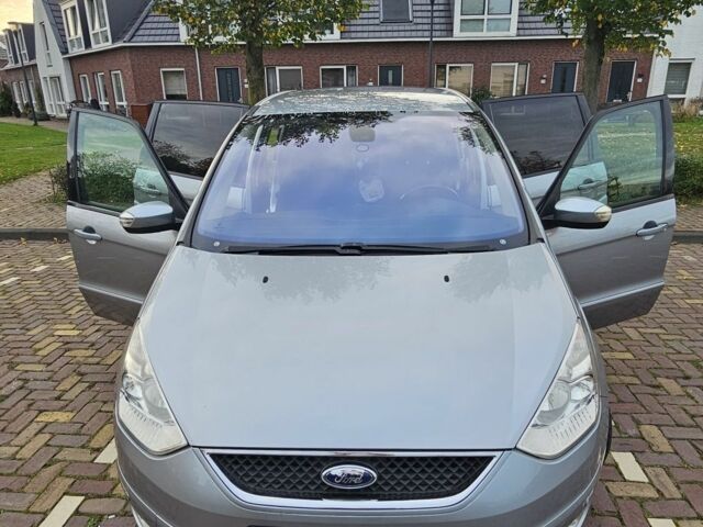 Синий Форд Галакси, объемом двигателя 1.8 л и пробегом 234 тыс. км за 7000 $, фото 11 на Automoto.ua