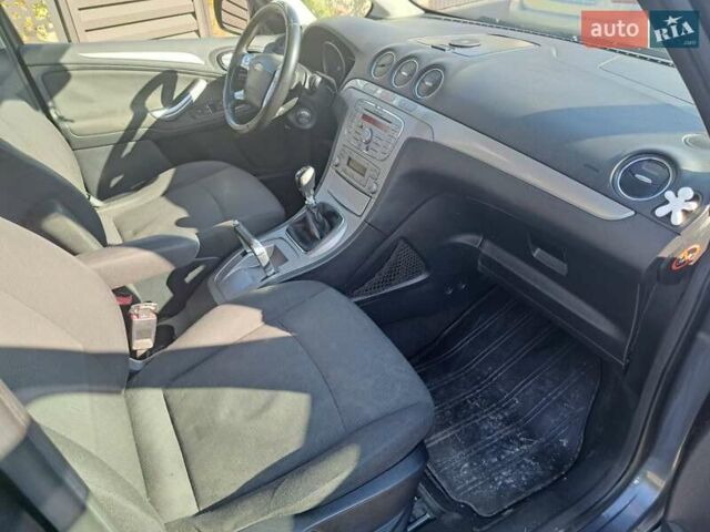Форд Галакси 2008 в Бучаче на Automoto.ua Синий Форд Галакси, объемом двигателя 2 л и пробегом 345 тыс. км за 5750 $, фото 15 на Automoto.ua