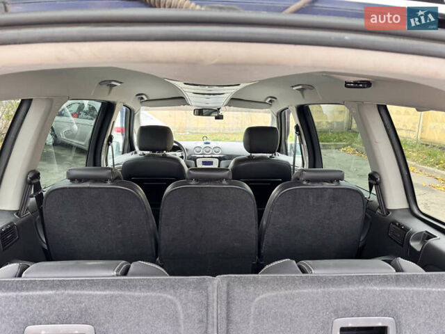 Синій Форд Галаксі, об'ємом двигуна 2 л та пробігом 257 тис. км за 10700 $, фото 7 на Automoto.ua