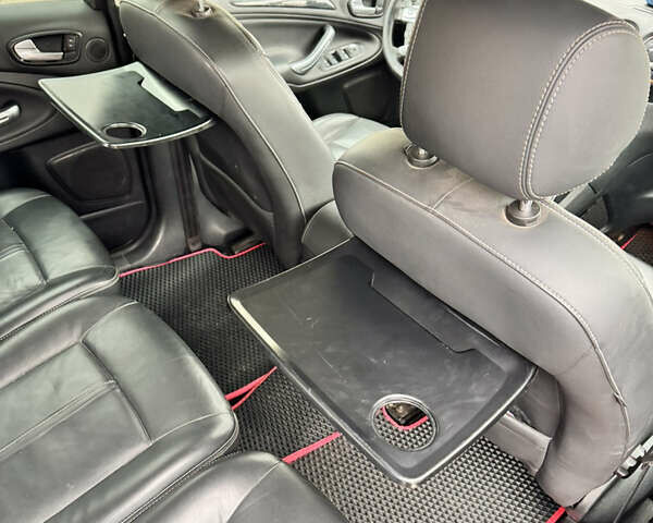 Синій Форд Галаксі, об'ємом двигуна 2 л та пробігом 257 тис. км за 10700 $, фото 35 на Automoto.ua