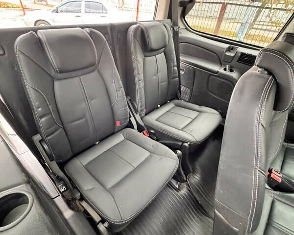 Синій Форд Галаксі, об'ємом двигуна 2 л та пробігом 257 тис. км за 10700 $, фото 8 на Automoto.ua