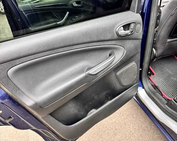 Синій Форд Галаксі, об'ємом двигуна 2 л та пробігом 257 тис. км за 10700 $, фото 18 на Automoto.ua