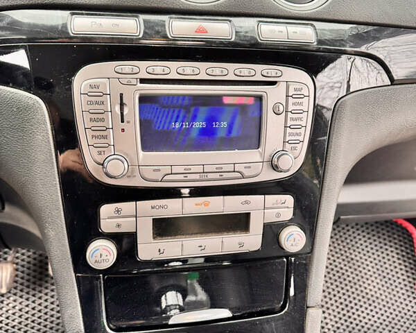 Синій Форд Галаксі, об'ємом двигуна 2 л та пробігом 257 тис. км за 10700 $, фото 25 на Automoto.ua