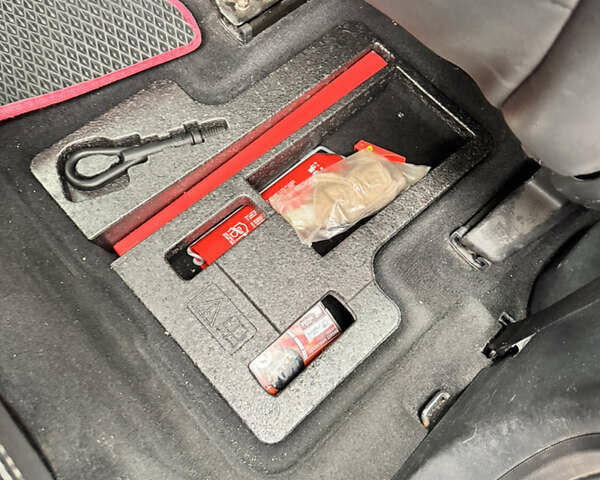 Синій Форд Галаксі, об'ємом двигуна 2 л та пробігом 257 тис. км за 10700 $, фото 32 на Automoto.ua