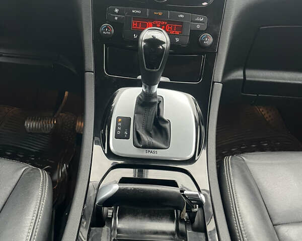 Синій Форд Галаксі, об'ємом двигуна 2 л та пробігом 276 тис. км за 9299 $, фото 8 на Automoto.ua