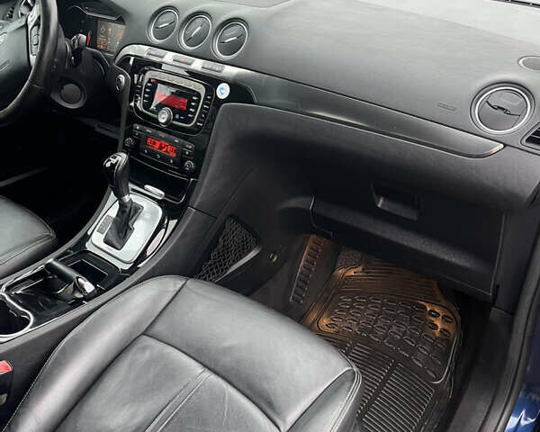 Синій Форд Галаксі, об'ємом двигуна 2 л та пробігом 276 тис. км за 9299 $, фото 6 на Automoto.ua