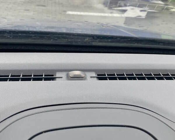 Синій Форд Галаксі, об'ємом двигуна 2 л та пробігом 293 тис. км за 16000 $, фото 23 на Automoto.ua