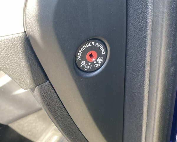 Синій Форд Галаксі, об'ємом двигуна 2 л та пробігом 293 тис. км за 16000 $, фото 37 на Automoto.ua