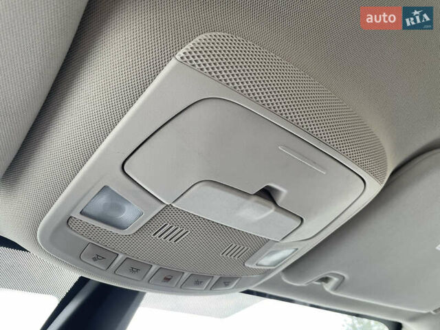 Синий Форд Галакси, объемом двигателя 1.5 л и пробегом 239 тыс. км за 10600 $, фото 51 на Automoto.ua