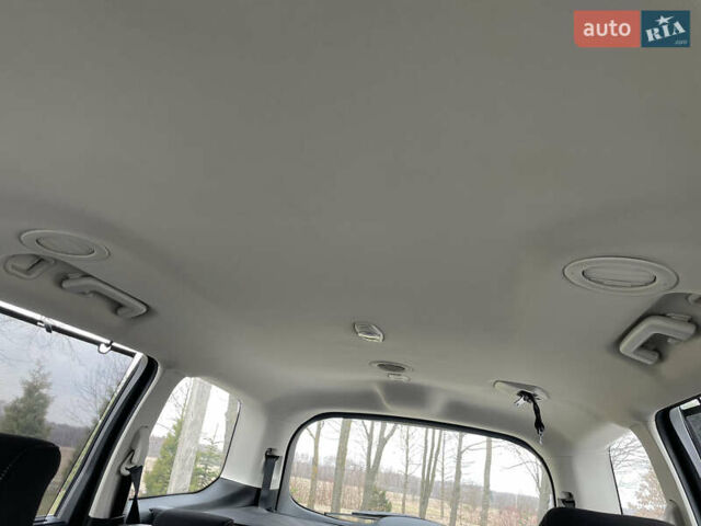 Синий Форд Галакси, объемом двигателя 1.5 л и пробегом 239 тыс. км за 10600 $, фото 54 на Automoto.ua