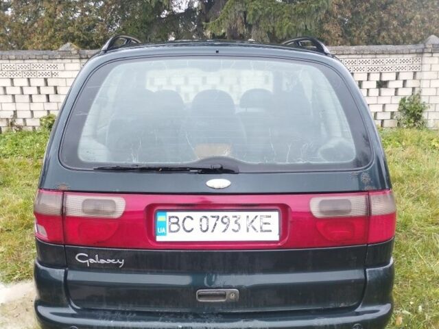 Форд Галаксі 1997 у Миколаїв на Automoto.ua Зелений Форд Галаксі, об'ємом двигуна 1.9 л та пробігом 230 тис. км за 1600 $, фото 10 на Automoto.ua