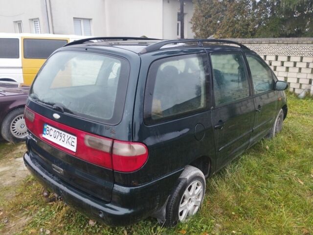 Форд Галаксі 1997 у Миколаїв на Automoto.ua Зелений Форд Галаксі, об'ємом двигуна 1.9 л та пробігом 230 тис. км за 1600 $, фото 7 на Automoto.ua