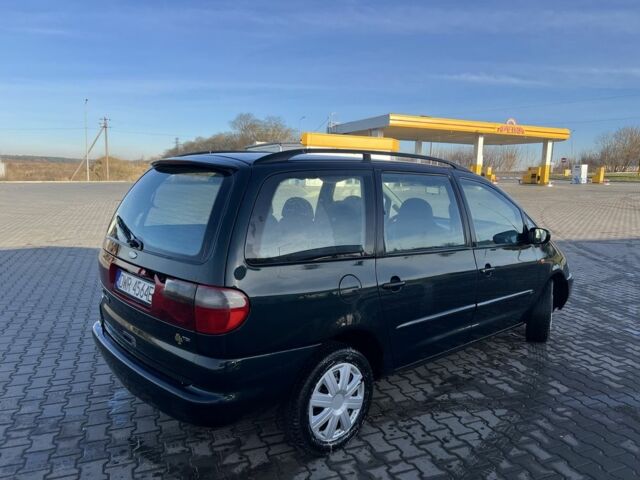 Зеленый Форд Галакси, объемом двигателя 1.9 л и пробегом 400 тыс. км за 1350 $, фото 2 на Automoto.ua