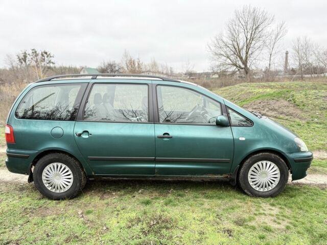 Зеленый Форд Галакси, объемом двигателя 2.3 л и пробегом 260 тыс. км за 1650 $, фото 6 на Automoto.ua