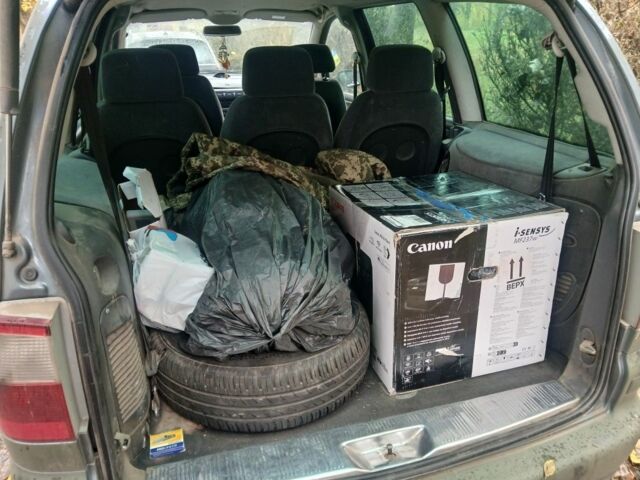 Зеленый Форд Галакси, объемом двигателя 0 л и пробегом 430 тыс. км за 2100 $, фото 2 на Automoto.ua