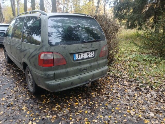 Зеленый Форд Галакси, объемом двигателя 0 л и пробегом 430 тыс. км за 2100 $, фото 3 на Automoto.ua