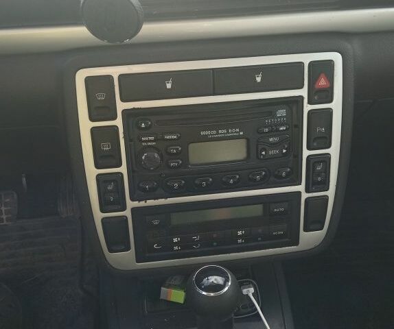 Зелений Форд Галаксі, об'ємом двигуна 0 л та пробігом 300 тис. км за 3500 $, фото 6 на Automoto.ua