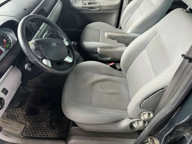 Зеленый Форд Галакси, объемом двигателя 1.9 л и пробегом 1 тыс. км за 2000 $, фото 3 на Automoto.ua