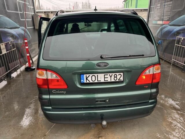 Зеленый Форд Галакси, объемом двигателя 1.9 л и пробегом 1 тыс. км за 2000 $, фото 4 на Automoto.ua