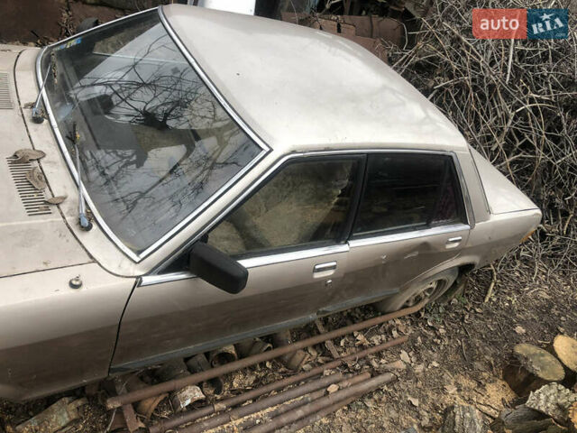 Форд Гранада, объемом двигателя 2.3 л и пробегом 250 тыс. км за 250 $, фото 2 на Automoto.ua