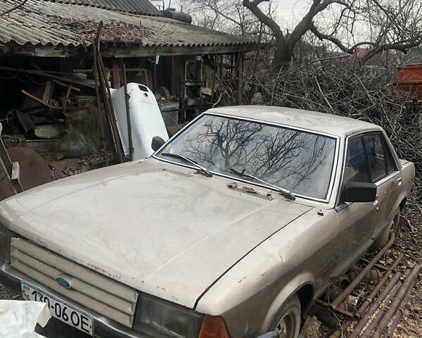 Форд Гранада, объемом двигателя 2.3 л и пробегом 250 тыс. км за 250 $, фото 1 на Automoto.ua