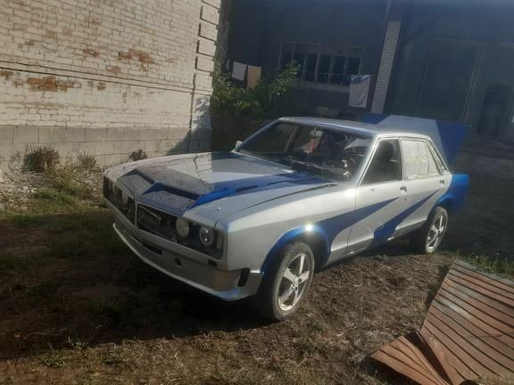 Сірий Форд Гранада, об'ємом двигуна 2.3 л та пробігом 1 тис. км за 2000 $, фото 6 на Automoto.ua