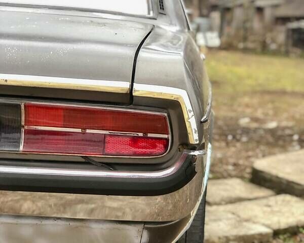 Форд Гранада 1976 у Коломые на Automoto.ua Сірий Форд Гранада, об'ємом двигуна 2.8 л та пробігом 140 тис. км за 2600 $, фото 54 на Automoto.ua