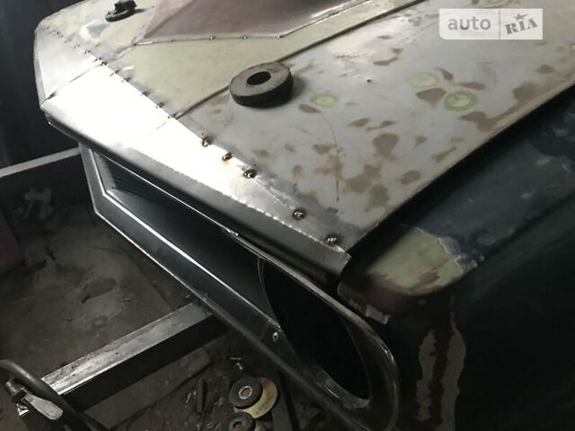 Форд Гранада 1976 у Коломые на Automoto.ua Сірий Форд Гранада, об'ємом двигуна 2.8 л та пробігом 140 тис. км за 2600 $, фото 89 на Automoto.ua