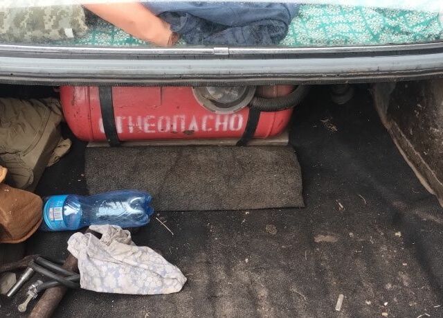 Форд Гранада 1983 в Киеве на Automoto.ua Серый Форд Гранада, объемом двигателя 2.3 л и пробегом 500 тыс. км за 594 $, фото 7 на Automoto.ua