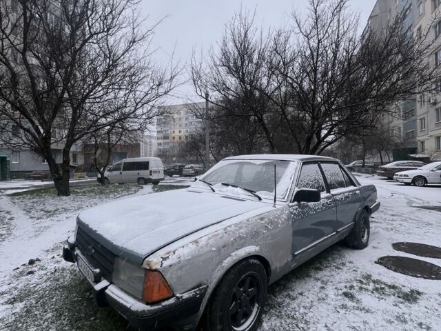 Синий Форд Гранада, объемом двигателя 2 л и пробегом 97 тыс. км за 550 $, фото 2 на Automoto.ua