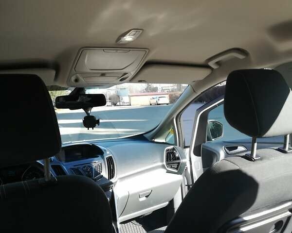 Белый Форд Гранд С-макс, объемом двигателя 1.6 л и пробегом 298 тыс. км за 8100 $, фото 10 на Automoto.ua