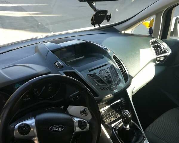 Белый Форд Гранд С-макс, объемом двигателя 1.6 л и пробегом 298 тыс. км за 8100 $, фото 8 на Automoto.ua