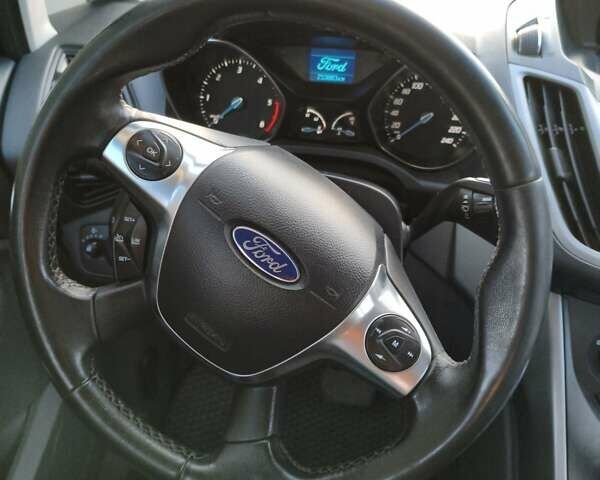 Белый Форд Гранд С-макс, объемом двигателя 2 л и пробегом 252 тыс. км за 9100 $, фото 4 на Automoto.ua