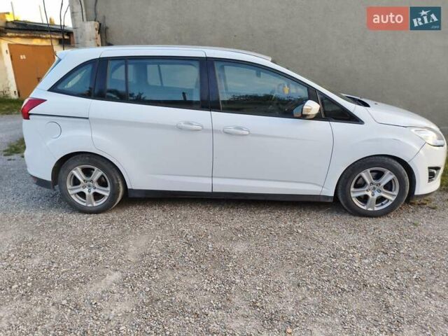 Белый Форд Гранд С-макс, объемом двигателя 2 л и пробегом 252 тыс. км за 9100 $, фото 18 на Automoto.ua