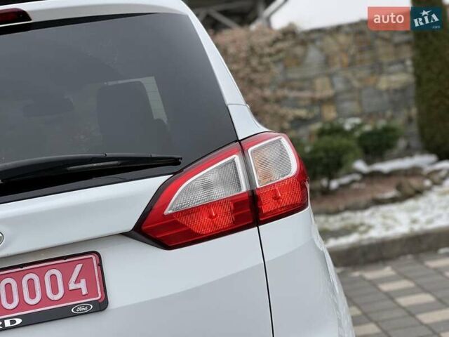 Білий Форд Гранд С-макс, об'ємом двигуна 1.6 л та пробігом 201 тис. км за 9950 $, фото 65 на Automoto.ua