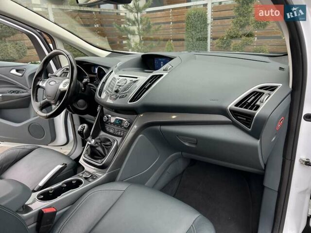 Білий Форд Гранд С-макс, об'ємом двигуна 1.6 л та пробігом 201 тис. км за 9950 $, фото 105 на Automoto.ua