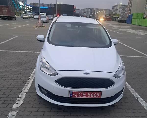 Белый Форд Гранд С-макс, объемом двигателя 1.5 л и пробегом 170 тыс. км за 9500 $, фото 1 на Automoto.ua