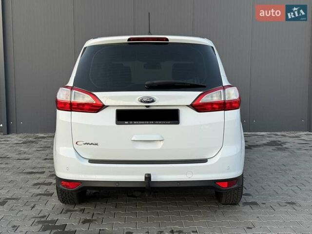 Белый Форд Гранд С-макс, объемом двигателя 1.5 л и пробегом 213 тыс. км за 10500 $, фото 4 на Automoto.ua