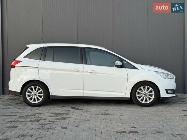 Белый Форд Гранд С-макс, объемом двигателя 1.5 л и пробегом 213 тыс. км за 10500 $, фото 6 на Automoto.ua