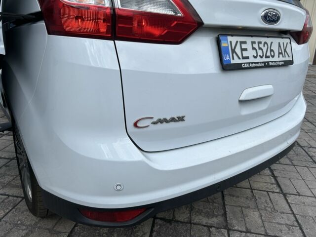 Белый Форд Гранд С-макс, объемом двигателя 2 л и пробегом 296 тыс. км за 6800 $, фото 4 на Automoto.ua