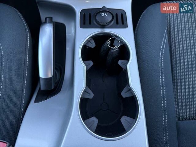 Чорний Форд Гранд С-макс, об'ємом двигуна 1.6 л та пробігом 201 тис. км за 8350 $, фото 126 на Automoto.ua