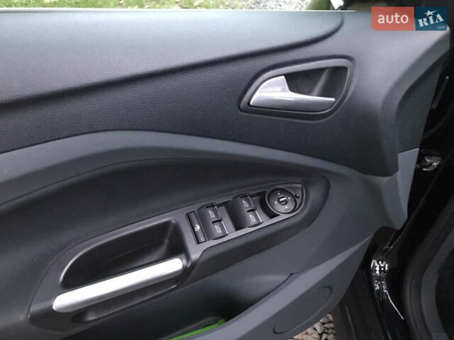 Чорний Форд Гранд С-макс, об'ємом двигуна 1.6 л та пробігом 222 тис. км за 6999 $, фото 24 на Automoto.ua