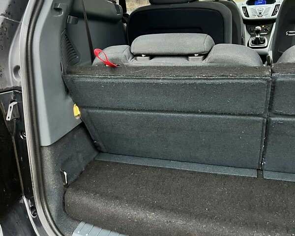 Черный Форд Гранд С-макс, объемом двигателя 1.56 л и пробегом 215 тыс. км за 7000 $, фото 35 на Automoto.ua