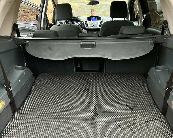 Черный Форд Гранд С-макс, объемом двигателя 1.56 л и пробегом 215 тыс. км за 7000 $, фото 24 на Automoto.ua