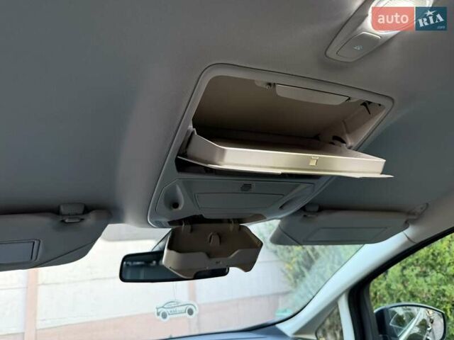 Чорний Форд Гранд С-макс, об'ємом двигуна 1.6 л та пробігом 201 тис. км за 8350 $, фото 132 на Automoto.ua