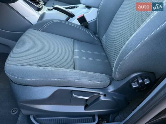 Чорний Форд Гранд С-макс, об'ємом двигуна 1.6 л та пробігом 201 тис. км за 8350 $, фото 103 на Automoto.ua