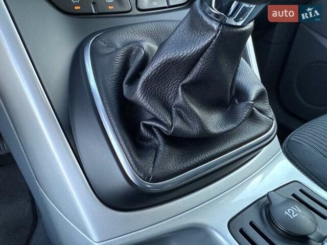 Чорний Форд Гранд С-макс, об'ємом двигуна 1.6 л та пробігом 201 тис. км за 8350 $, фото 125 на Automoto.ua