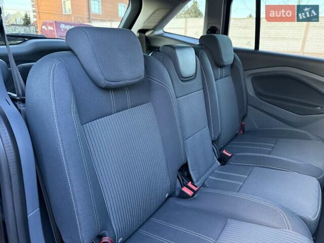 Чорний Форд Гранд С-макс, об'ємом двигуна 1.6 л та пробігом 201 тис. км за 8350 $, фото 161 на Automoto.ua